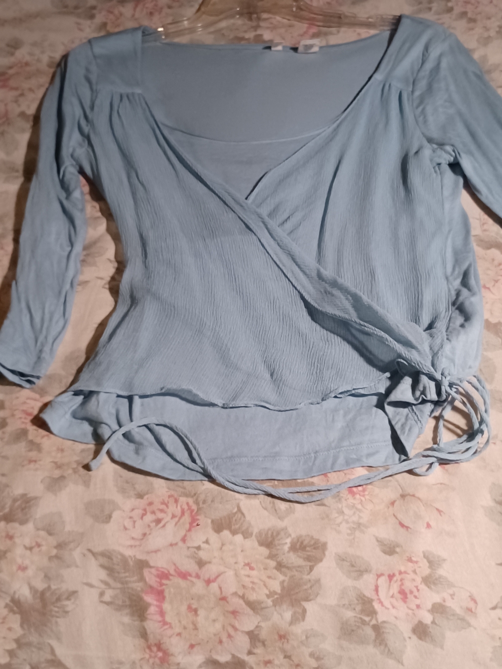 VTG. Moth Light Blue Women's Wrap Top - Soft Fabric. 3/4 Sleeves